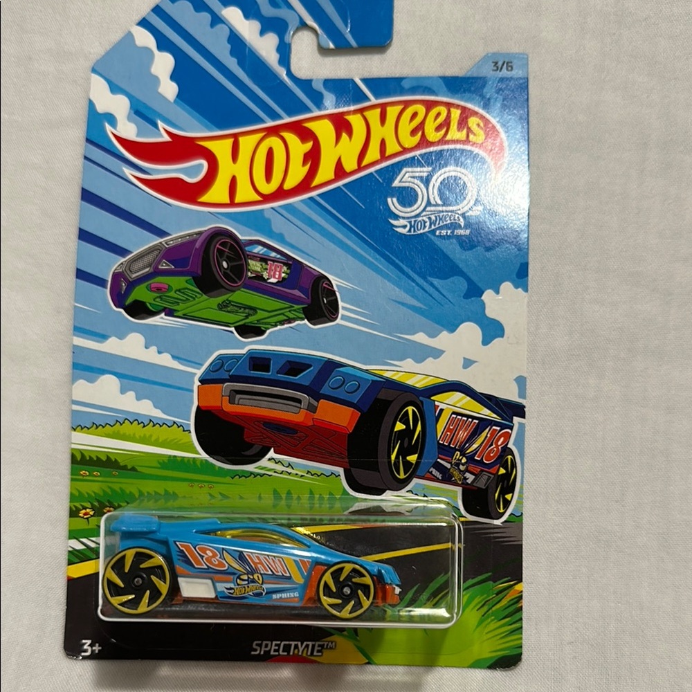 Hot Wheels Spectyte Blue and Orange 3/6